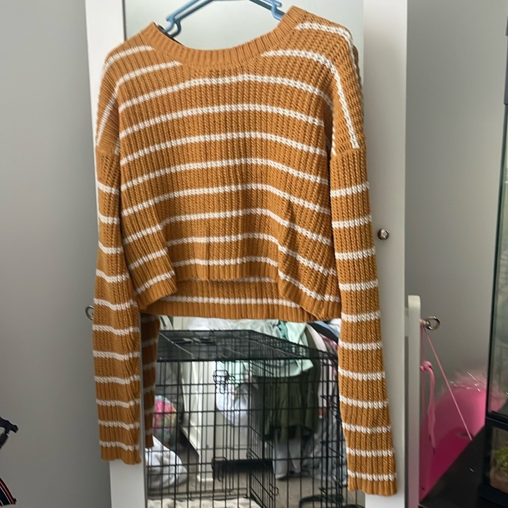 Belle du Jour, Slightly Cropped Knitted Sweater, Medium